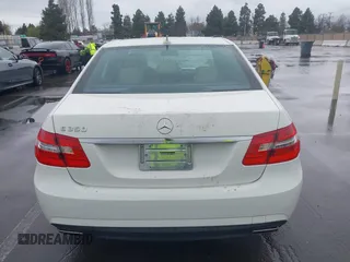 2012 Mercedes-Benz E 350 Luxury with VIN WDDHF5KB9CA587963, listed as a IAAI auction lot 41709096 with 121,945 mi miles and . Bid and sale history available at carsss.com. Image 17.