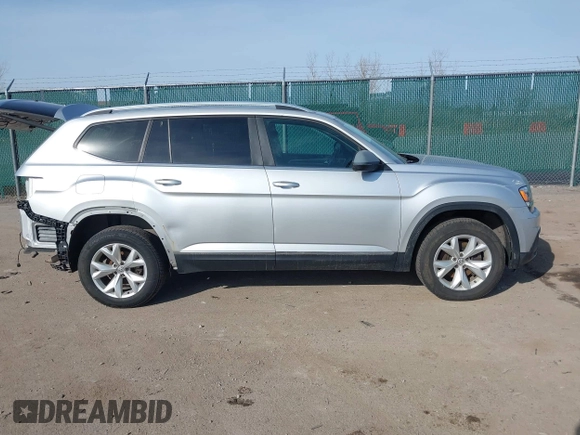 2018 Volkswagen Atlas SEL with VIN 1V2MR2CA0JC579951, listed as a IAAI auction lot 41780339 with 149,968 mi miles and . Bid and sale history available at DreamBid. Image 13.
