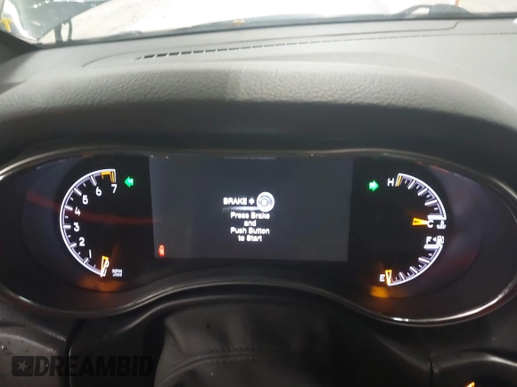 2017 Jeep Grand Cherokee Altitude with VIN 1C4RJFAG9HC886171, listed as a IAAI auction lot 41840198 with 125,616 mi miles and . Bid and sale history available at DreamBid. Image 7.