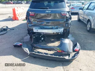 2023 Jeep Compass Latitude Lux with VIN 3C4NJDFN4PT521605, listed as a IAAI auction lot 42589618 with 11,579 mi miles and . Bid and sale history available at DreamBid. Image 6.