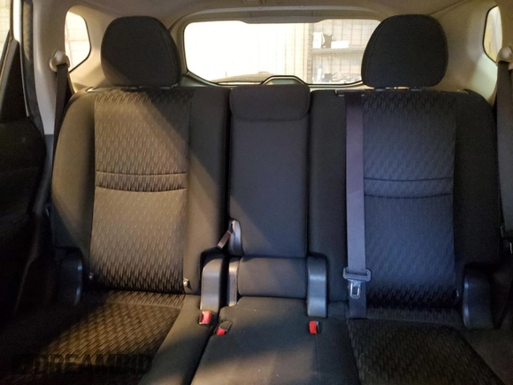 2018 Nissan Rogue S with VIN KNMAT2MT4JP587856, listed as a Copart auction lot 43722375 with 137,243 mi miles and Salvage Title. Bid and sale history available at carsss.com. Image 10.