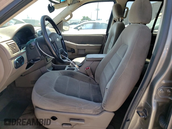 2002 Ford Explorer XLT с VIN 1FMZU63K02UD60484, выставлен на аукционе Copart как лот 57125655 с пробегом 288 869 миль миль и Списание • Salvage title. История ставок и продаж доступна на DreamBid. Изображение 7.