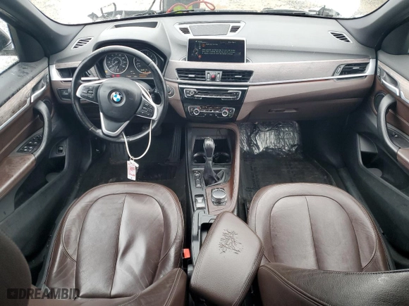 2017 BMW X1 xDrive28i with VIN WBXHT3C38H5F70088, listed as a Copart auction lot 50447715 with 119,649 mi miles and Clean Title. Bid and sale history available at carsss.com. Image 8.