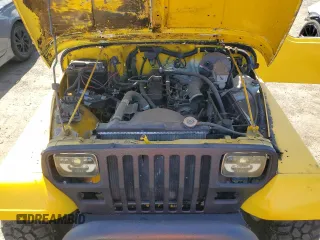 1992 Jeep Wrangler z VIN 2J4FY19P1NJ533862, wystawiony jako Copart lot #69116634 z przebiegiem 105 340 mil mil oraz Czysty tytuł • Clean title. Historia ofert i sprzedaży dostępna na DreamBid. Obrazek 11.