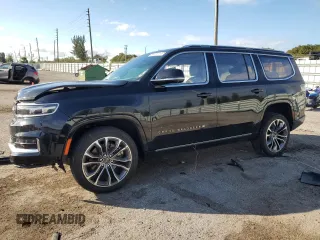2022 Jeep Grand Wagoneer Series III z VIN 1C4SJVGJ8NS197836, wystawiony jako Copart lot #80415114 z przebiegiem 21 727 mil mil oraz Szkoda całkowita • Salvage title. Historia ofert i sprzedaży dostępna na DreamBid. Obrazek 1.