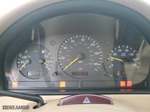 2002 Mercedes-Benz M-Class with VIN 4JGAB54E62A343549, listed as a Copart auction lot 43749115 with 198,171 mi miles and Salvage Title. Bid and sale history available at carsss.com. Image 9.
