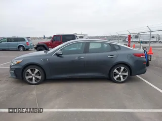 2020 Kia Optima LX with VIN 5XXGT4L30LG405944, listed as a IAAI auction lot 42071845 with 37,012 mi miles. Bid and sale history available at carsss.com. Image 15.