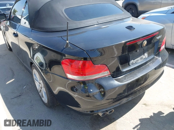 2010 BMW 1 Series 128i с VIN WBAUN1C52AVH81995, выставлен на аукционе IAAI как лот 42359298 с пробегом 137 443 миль миль и . История ставок и продаж доступна на DreamBid. Изображение 6.