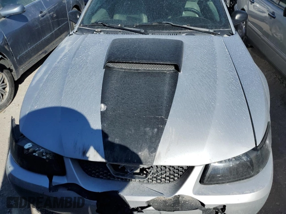 2001 Ford Mustang GT Deluxe with VIN 1FAFP42X31F112559, listed as a Copart auction lot 43090425 with 1,689,994 mi miles and Non Repairable. Bid and sale history available at carsss.com. Image 11.