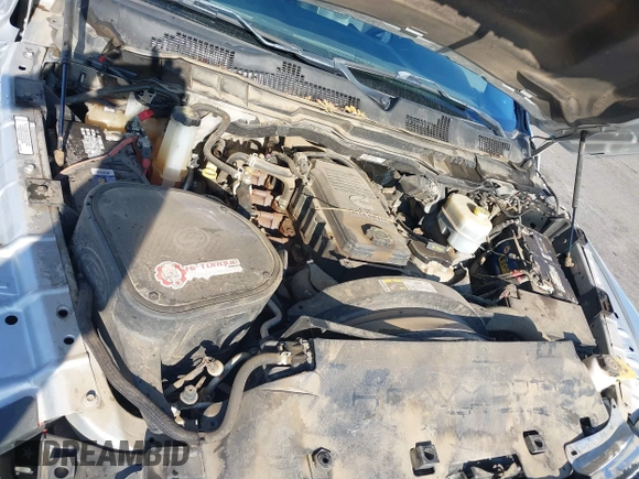2016 Ram 2500 Tradesman with VIN 3C6UR5HL0GG341625, listed as a IAAI auction lot 41331717 with 63,279 mi miles and . Bid and sale history available at DreamBid. Image 10.