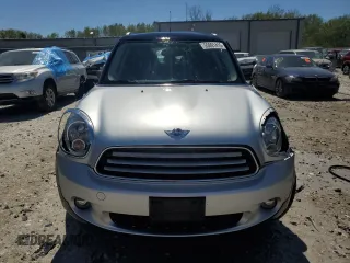 2014 MINI Countryman with VIN WMWZB3C53EWR38893, listed as a Copart auction lot 55091415 with 61,815 mi miles and Non Repairable. Bid and sale history available at DreamBid. Image 5.
