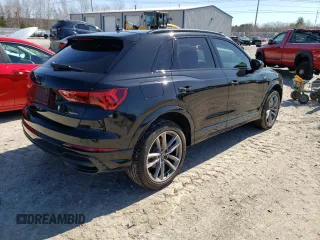 2022 Audi Q3 S line Premium Plus with VIN WA1EECF36N1148238, listed as a Copart auction lot 46962973 with 2,656 mi miles. Bid and sale history available at carsss.com. Image 3.