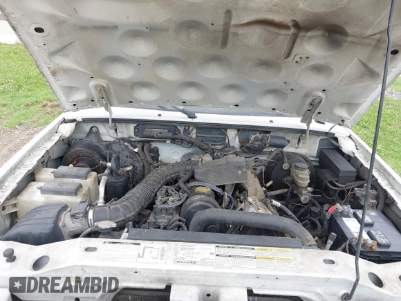 1998 Ford Ranger XL z VIN 1FTYR10CXWUA25577, wystawiony jako IAAI lot #42455189 z przebiegiem 279 912 mil mil oraz . Historia ofert i sprzedaży dostępna na DreamBid. Obrazek 10.