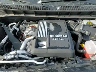 2023 Chevrolet Silverado 1500 High Country with VIN 1GCUDJE85PZ241066, listed as a Copart auction lot 87661565 with 35,266 mi miles and Salvage title. Bid and sale history available at DreamBid. Image 13.