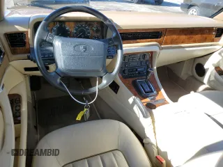 1994 Jaguar XJ with VIN SAJKX1747RC690894, listed as a Copart auction lot 88499345 with 24,006 mi miles and Clean Title. Bid and sale history available at DreamBid. Image 8.