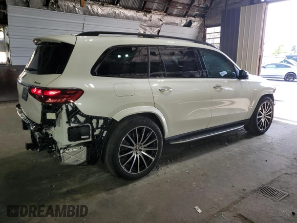 2024 Mercedes-Benz GLS 580 z VIN 4JGFF8FE6RB133451, wystawiony jako Copart lot #53698435 z przebiegiem 6517 mil mil oraz Szkody całkowita. Historia ofert i sprzedaży dostępna na DreamBid. Obrazek 3.