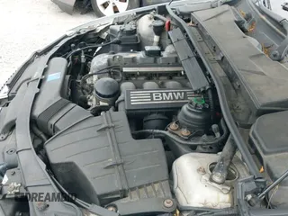 2006 BMW 3 Series 330xi с VIN WBAVD33596KV61844, выставлен на аукционе IAAI как лот 42547118 с пробегом 199 242 миль миль и . История ставок и продаж доступна на DreamBid. Изображение 12.
