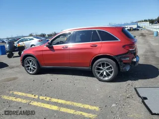 2022 Mercedes-Benz GLC with VIN W1N0G8EB8NV367851, listed as a Copart auction lot 51509425 with 34,758 mi miles and Salvage Title. Bid and sale history available at carsss.com. Image 2.