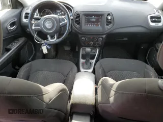 2021 Jeep Compass Sport z VIN 3C4NJCAB0MT553051, wystawiony jako Copart lot #56959425 z przebiegiem 37 753 mil mil oraz Szkoda całkowita • Salvage title. Historia ofert i sprzedaży dostępna na DreamBid. Obrazek 8.