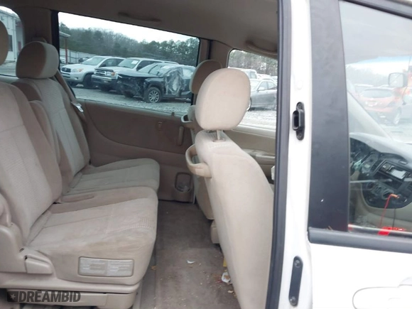 2006 Mazda MPV LX with VIN JM3LW28A660559752, listed as a IAAI auction lot 41707960 with 210,127 mi miles. Bid and sale history available at carsss.com. Image 8.