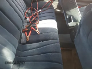1989 Toyota Camry z VIN 4T1SV22E0KU032677, wystawiony jako Copart lot #46308555 z przebiegiem 993 896 mil mil oraz Czysty tytuł • Clean title. Historia ofert i sprzedaży dostępna na DreamBid. Obrazek 10.
