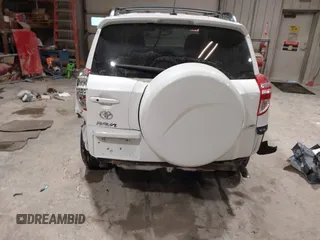 2011 Toyota RAV4 Ltd with VIN 2T3DK4DV3BW045652, listed as a IAAI auction lot 41399253 with 221,225 mi miles. Bid and sale history available at carsss.com. Image 16.