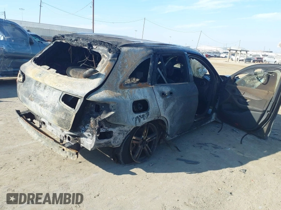 2021 Mercedes-Benz GLC 300 with VIN W1N0G8DB0MV287556, listed as a IAAI auction lot 41001311 with Not provided miles and . Bid and sale history available at DreamBid. Image 4.