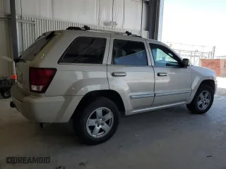 2007 Jeep Grand Cherokee Overland with VIN 1J8HR682X7C609308, listed as a Copart auction lot 52424375 with 204,412 mi miles and Clean Title. Bid and sale history available at carsss.com. Image 3.