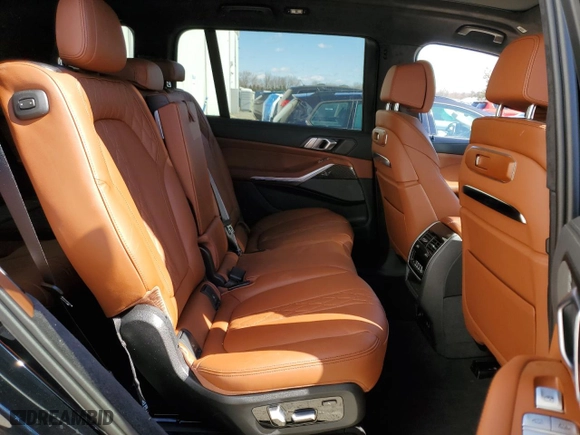 2024 BMW X7 M60i with VIN 5UX33EM08R9T81499, listed as a Copart auction lot 47220095 with 5,328 mi miles and Salvage Title. Bid and sale history available at carsss.com. Image 11.