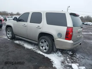 2009 Chevrolet Tahoe Special Service Vehicle with VIN 1GNFK03079R261304, listed as a IAAI auction lot 41555607 with 182,880 mi miles. Bid and sale history available at carsss.com. Image 3.