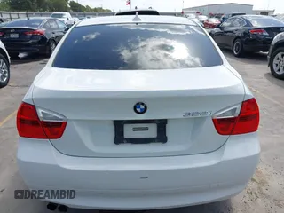 2007 BMW 3 Series 328i with VIN WBAVA37577NL11991, listed as a IAAI auction lot 42546909 with 185,804 mi miles and . Bid and sale history available at DreamBid. Image 16.