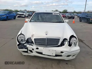 2001 Mercedes-Benz E-Class with VIN WDBJF65J71B292564, listed as a Copart auction lot 50943995 with 120,843 mi miles and Clean Title. Bid and sale history available at carsss.com. Image 6.