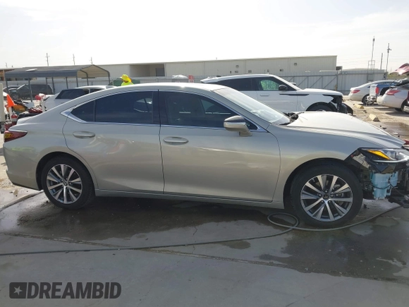 2020 Lexus ES 350 с VIN 58ADZ1B15LU078567, выставлен на аукционе IAAI как лот 41831863 с пробегом 32 793 миль миль и . История ставок и продаж доступна на DreamBid. Изображение 14.