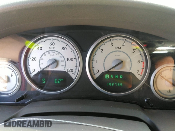 2008 Chrysler Town & Country Touring with VIN 2A8HR54P08R115219, listed as a IAAI auction lot 41785483 with 192,735 mi miles. Bid and sale history available at carsss.com. Image 7.
