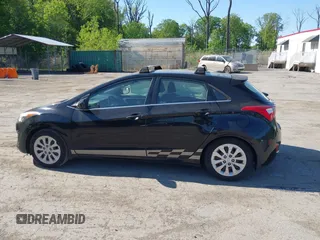 2016 Hyundai Elantra z VIN KMHD35LHXGU275560, wystawiony jako IAAI lot #42102381 z przebiegiem 35 572 mil mil oraz . Historia ofert i sprzedaży dostępna na DreamBid. Obrazek 14.