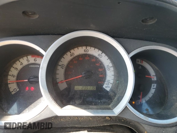 2013 Toyota Tacoma with VIN 3TMLU4EN8DM112352, listed as a Copart auction lot 55349165 with 235,115 mi miles and Clean Title. Bid and sale history available at DreamBid. Image 9.