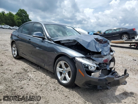 2015 BMW 3 Series 328i с VIN WBA3A5G57FNS85068, выставлен на аукционе Copart как лот 61063705 с пробегом 78 306 миль миль и Списание • Salvage title. История ставок и продаж доступна на DreamBid. Изображение 4.
