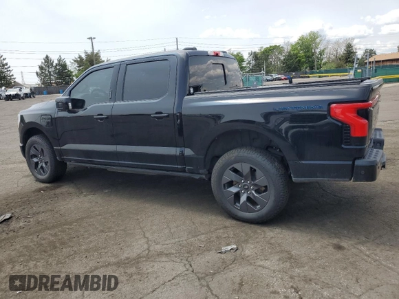 2023 Ford F-150 Lightning Pro z VIN 1FTVW1EV8PWG04482, wystawiony jako Copart lot #44312535 z przebiegiem 58 139 mil mil oraz Szkoda całkowita • Salvage title. Historia ofert i sprzedaży dostępna na DreamBid. Obrazek 2.