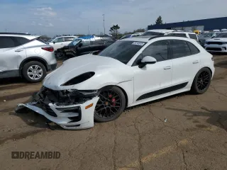 2018 Porsche Macan GTS with VIN WP1AG2A55JLB61187, listed as a Copart auction lot 54740915 with 48,886 mi miles and Clean Title. Bid and sale history available at DreamBid. Image 1.