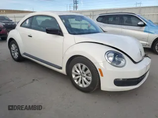 2013 Volkswagen Beetle Entry with VIN 3VWFP7AT5DM654385, listed as a Copart auction lot 48741515 with 47,029 mi miles and Salvage Title. Bid and sale history available at DreamBid. Image 4.