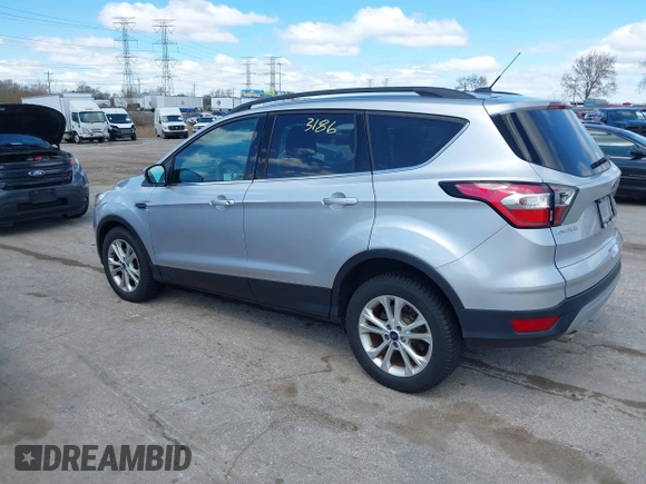 2017 Ford Escape SE with VIN 1FMCU0GD3HUD25445, listed as a IAAI auction lot 42043186 with 90,618 mi miles. Bid and sale history available at carsss.com. Image 3.