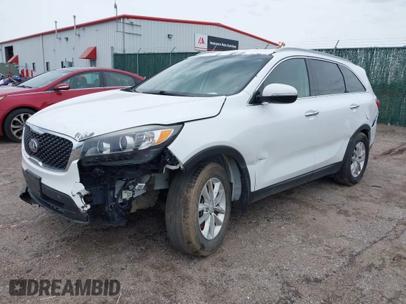 2016 Kia Sorento LX with VIN 5XYPG4A36GG035639, listed as a IAAI auction lot 42140364 with 142,711 mi miles. Bid and sale history available at carsss.com. Image 2.