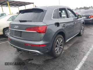 2023 Audi Q5 S line Premium Plus z VIN WA1EAAFY7P2178566, wystawiony jako IAAI lot #41734994 z przebiegiem Nie podano mil oraz . Historia ofert i sprzedaży dostępna na DreamBid. Obrazek 4.