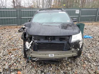 2018 Ford Explorer XLT with VIN 1FM5K8DH7JGC59605, listed as a Copart auction lot 77468614 with 60,136 mi miles and Salvage Title. Bid and sale history available at carsss.com. Image 5.