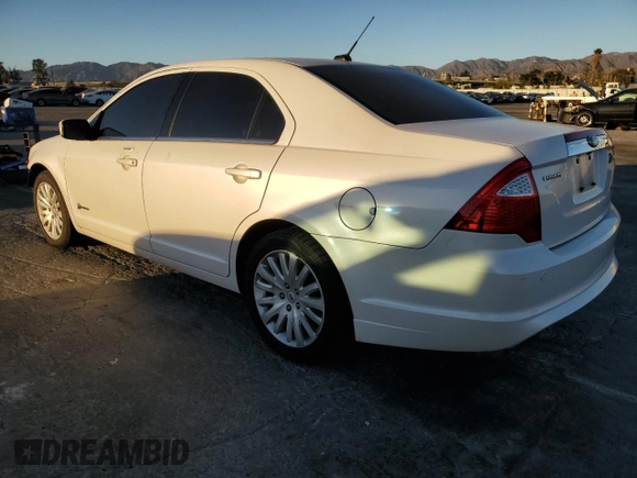 2010 Ford Fusion Hybrid with VIN 3FADP0L3XAR280889, listed as a Copart auction lot 79892004 with 95,162 mi miles and Salvage Title. Bid and sale history available at carsss.com. Image 2.