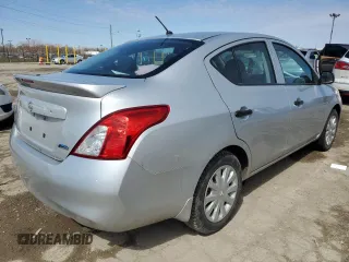 2014 Nissan Versa SV with VIN 3N1CN7AP4EL829640, listed as a Copart auction lot 50471105 with 123,665 mi miles and Clean Title. Bid and sale history available at carsss.com. Image 3.