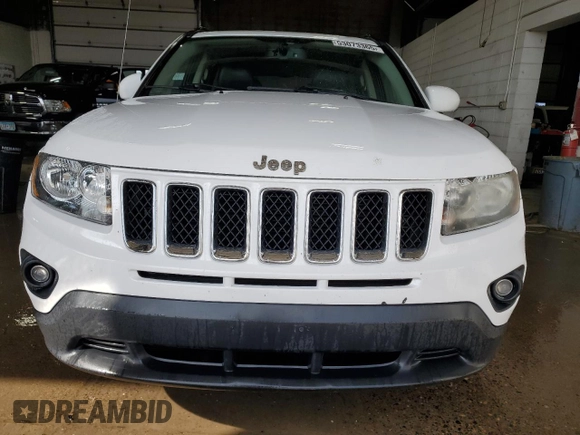 2016 Jeep Compass Latitude с VIN 1C4NJCEA8GD614948, выставлен на аукционе Copart как лот 53073365 с пробегом 147 545 миль миль и На запчасти • Non repairable. История ставок и продаж доступна на DreamBid. Изображение 5.