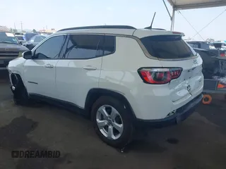 2020 Jeep Compass Latitude with VIN 3C4NJCBB8LT141375, listed as a IAAI auction lot 42382374 with 63,799 mi miles and . Bid and sale history available at DreamBid. Image 3.