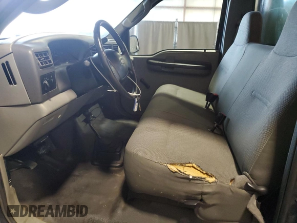 2004 Ford Super Duty F-250 XL with VIN 1FTNF21L94EB87109, listed as a Copart auction lot 72549144 with 238,100 mi miles and Clean Title. Bid and sale history available at carsss.com. Image 7.