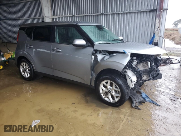 2023 Kia Soul LX with VIN KNDJ23AU1P7854093, listed as a Copart auction lot 85155284 with 48,698 mi miles and Salvage Title. Bid and sale history available at carsss.com. Image 4.